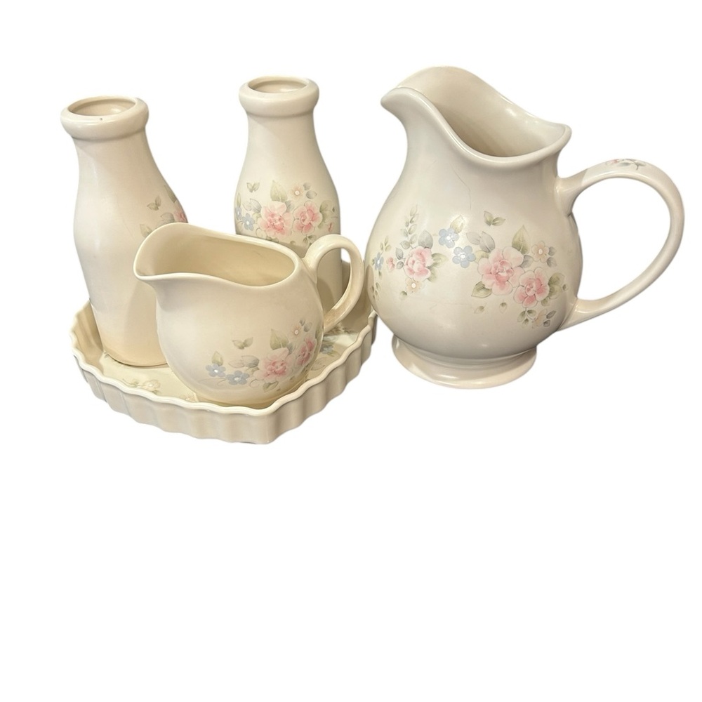 Pfaltzgraff Ceramic Set with Floral Accents